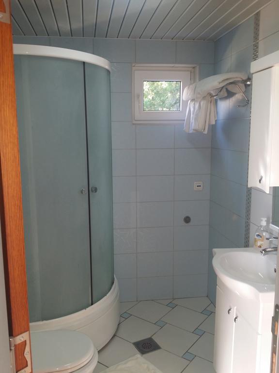 Apartment And Rooms In Club Indija Quarto foto