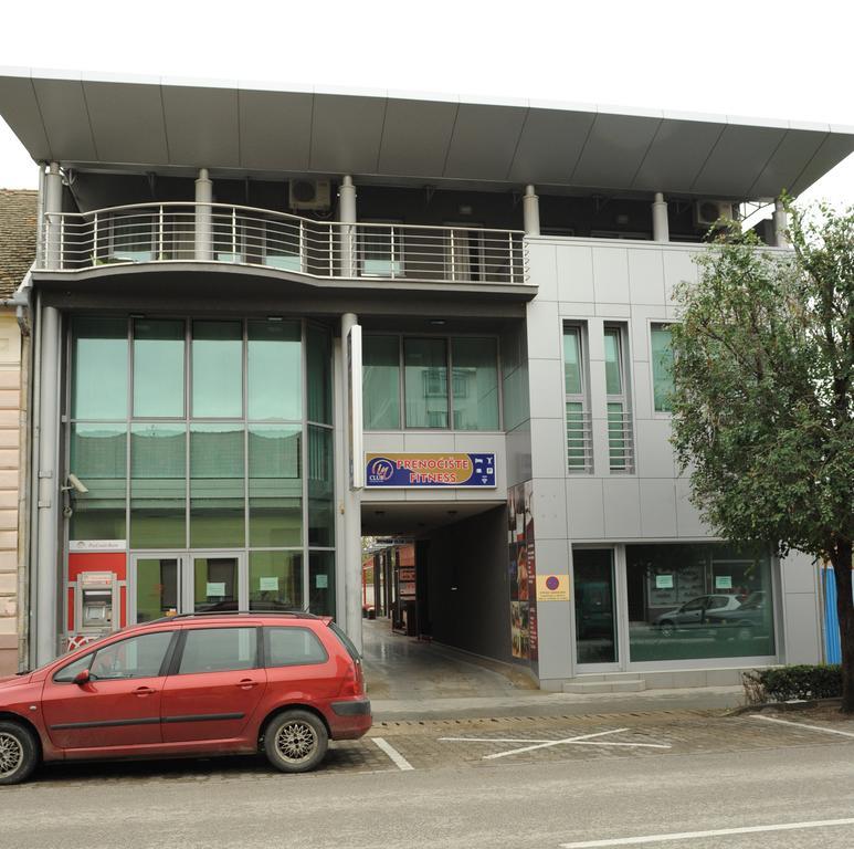 Apartment And Rooms In Club Indija Exterior foto